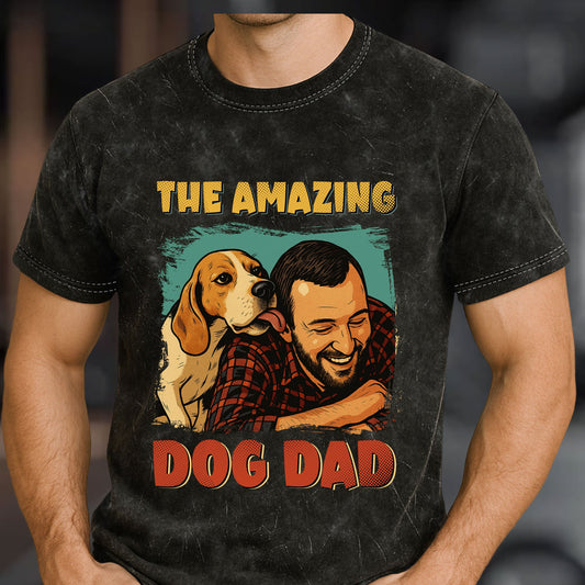 The Amazing Dog Cat Mom Dad Retro Comic Style - Personalized Photo Acid Wash T‑Shirt